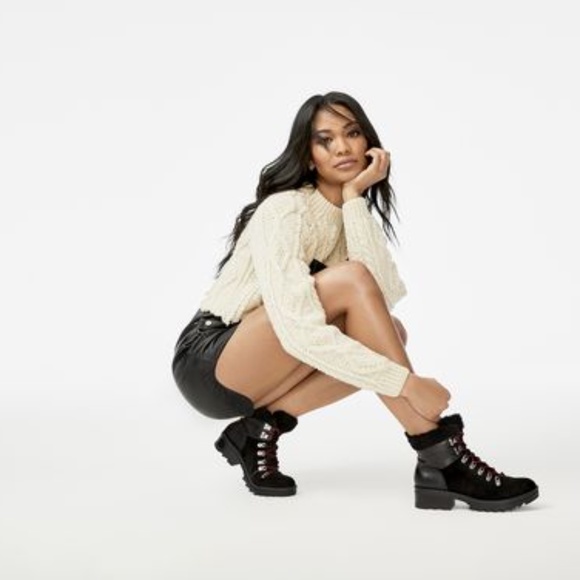 MARC FISHER BRYLEE BLACK LEATHER FUR HIKING BOOTS - Picture 6 of 6